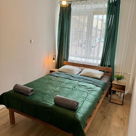 Well Apartment In Old Town Krakow Ngoại thất bức ảnh